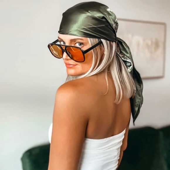 Think Vintage Online Accessories Black Vintage Retro 7s Orange — free download